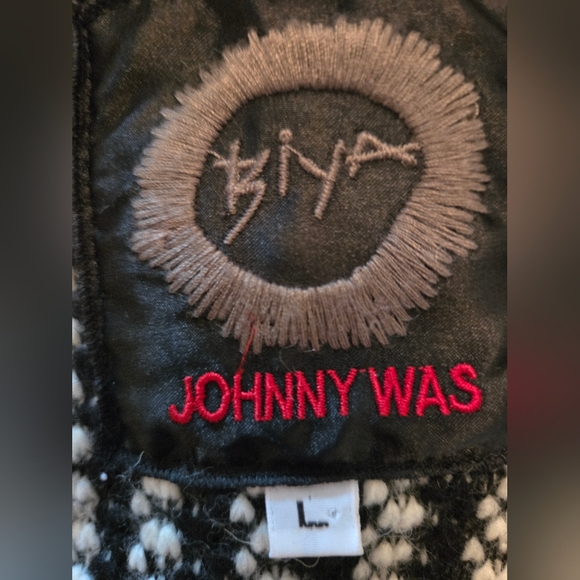Johnny Was Black and White Knit Coat Duster - Picture 6 of 6